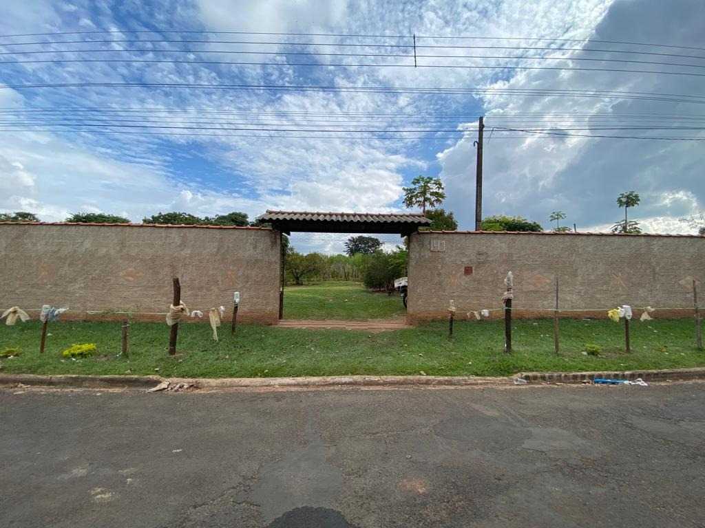 Terreno Tennis Park Condominium