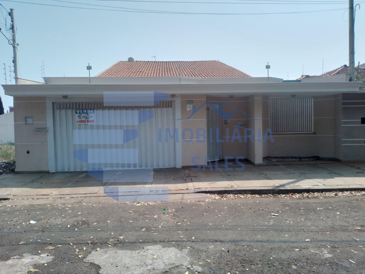 Casa P Res Laranjeiras 01