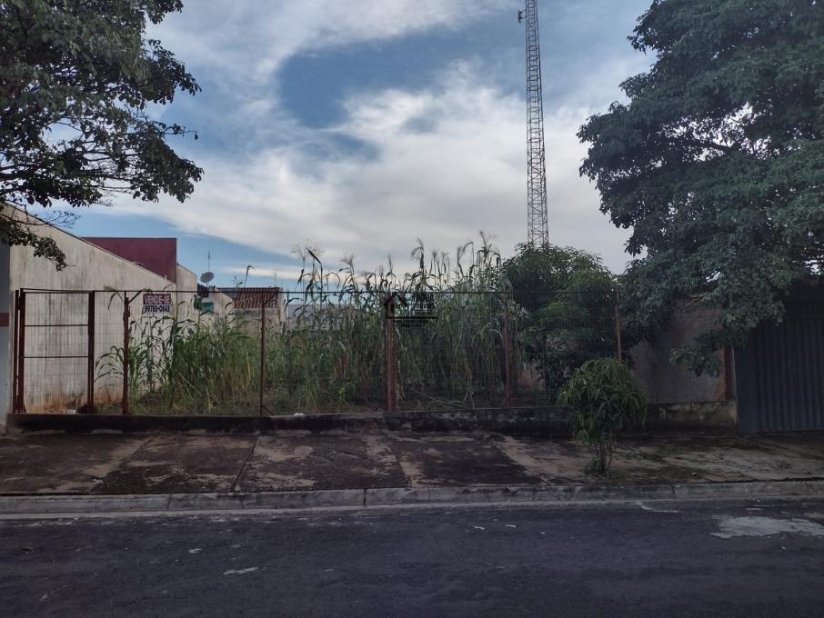 Terreno PARQUE RESIDENCIAL LARANJEIRAS 3