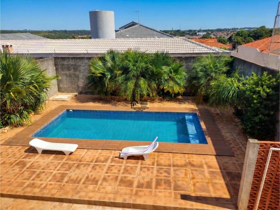 Casa Jardim Contendas