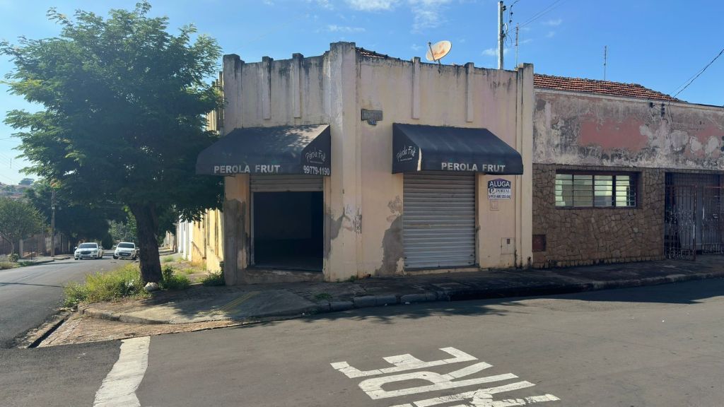 IMÓVEL COMERCIAL NO CENTRO DA CIDADE