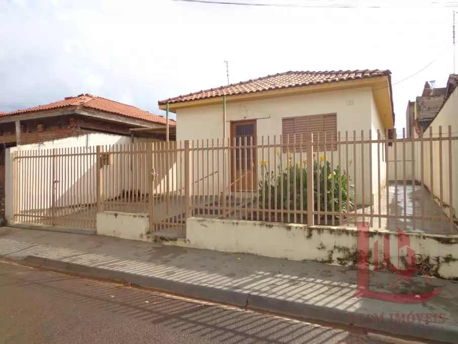 Casa JARDIM SANTO ANTONIO